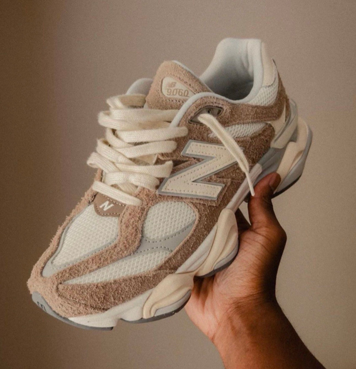 New Balance 9060 Driftwood