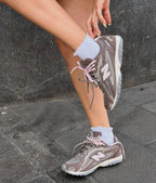 New Balance 204L