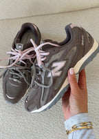 New Balance 204L